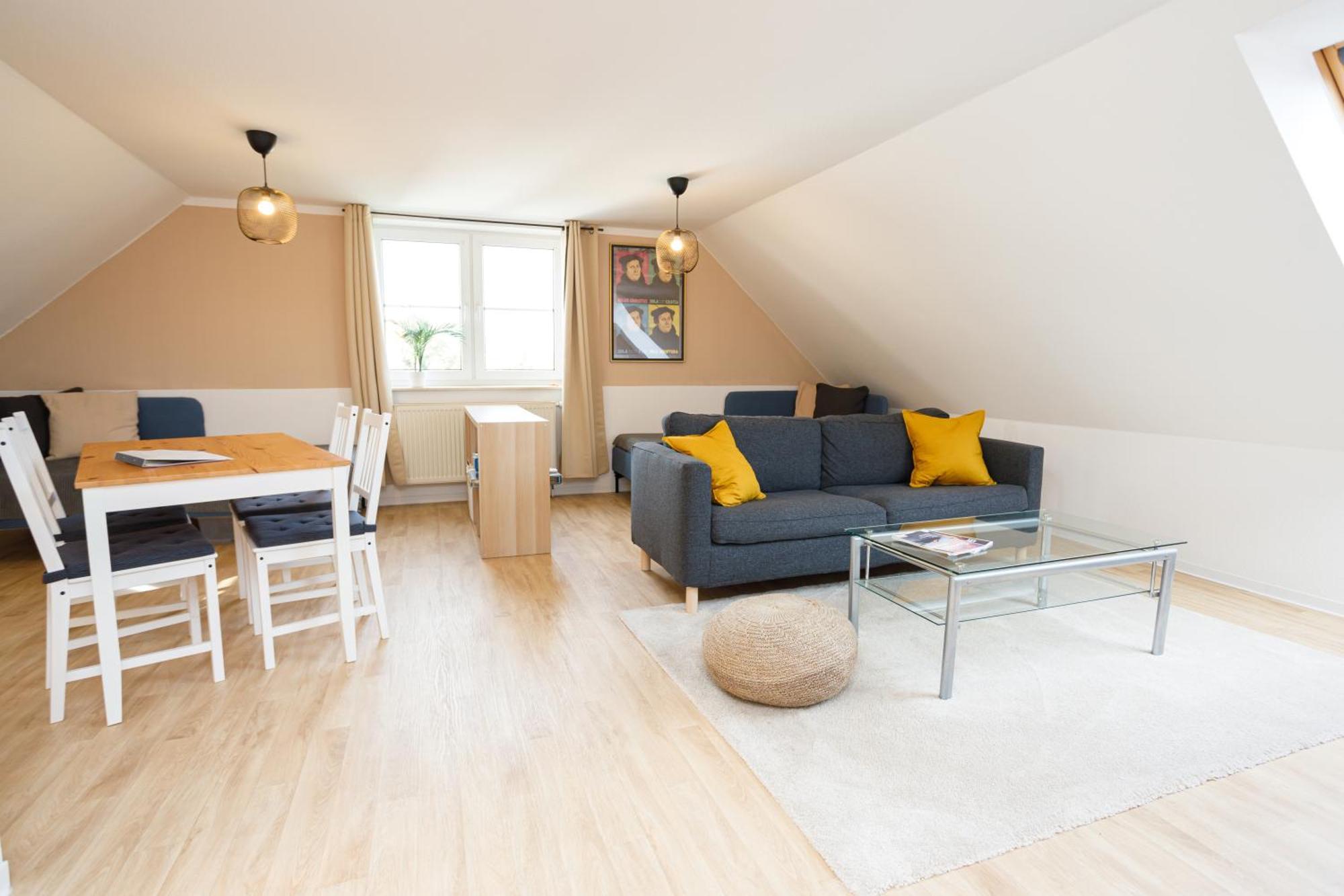Fullhouse - Eisenach - K70 Apartments - Washing Machine - Smarttv Luaran gambar